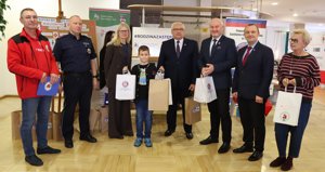 Zdjęcie główne dla wydarzenia: Łączy nas krew i rodzina