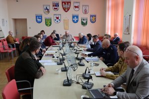 Zdjęcie główne dla wydarzenia: Obradowała Komisja Bezpieczeństwa i Porządku Powiatu Tureckiego