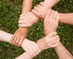 Zdjęcie główne dla wydarzenia: 30 maja - Dzień Rodzicielstwa Zastępczego